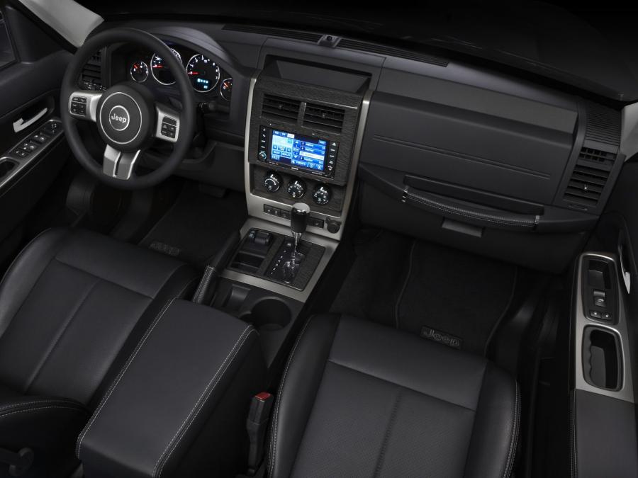  Jeep Liberty Jet 2010 года  (фото 3 из 13)